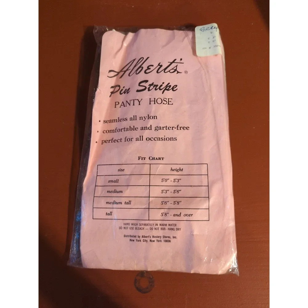 New Vintage Albert's Pinstripe Pantyhose‎ Gray Size B, Medium